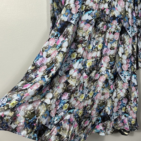 Preen Line floral & check dress knee length size small- like new - Picture 8 of 16